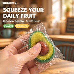 TONGXIN Venta al por mayor <span class=keywords><strong>Mini</strong></span> Llavero de Frutas TPR Blandito, Juguete Realista para Apretar, Alivio del Estrés, Bonito Colgante para Bolsos, Fidget, 41 Estilos, OEM Personalizado - Product Image 3