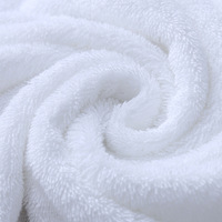 Serviettes rectangulaires brodées 100 % coton biologique 16S avec bordure en satin spirale, serviette de bain blanche pour la maison, le spa, les salons de beauté, vente en gros