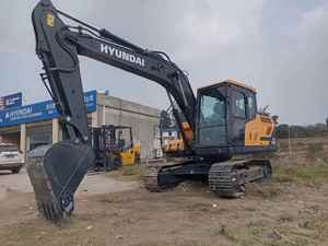 รถขุดตีนตะขาบแบบริปเปอร์ 13 ตัน รุ่น HX130 - Product Image 4