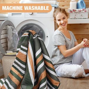 Factory Wholesale Customize Print Outdoor Compact Portable Folding Striped Durable Waterproof <b>Picnic</b> Mat <b>Blanket</b> With Handle - Product Image 3