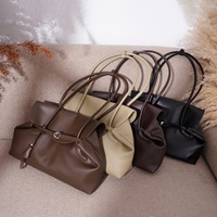 Sac à bandoulière multifonctionnel tendance en cuir véritable, grande capacité, minimaliste, avec une seule sangle, personnalisable ODM/OEM, nouvelle collection 2027