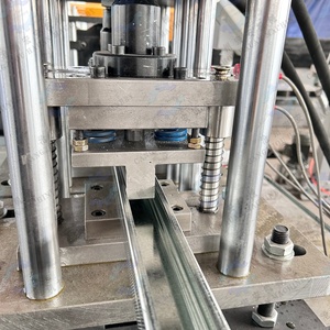 Máquina Formadora de Quillas de Acero Laminado en Frío, Totalmente Automática, Controlada por PLC, con Motor de Engranajes y Rodamientos Especiales - Product Image 2