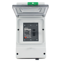Disjoncteur en boîtier moulé IP66 2P 400A, boîte étanche, offre isolation et protection pour les systèmes solaires