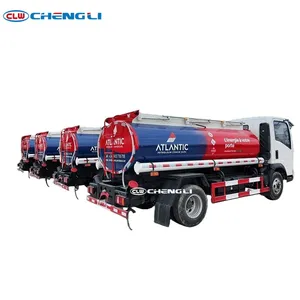 Camion-citerne Sinotruk Howo 4X2 5000L, distributeur de carburant mobile pour le ravitaillement de machines de construction et de véhicules - Product Image 4