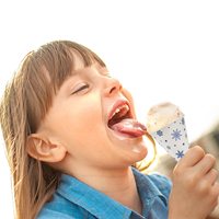 Gobelets à cône de neige, cône de neige en papier étanche jetable pour la neige fondante, la crème glacée, le Sorbet, l'eau
