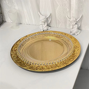 Set d'assiettes de présentation en or de 13 pouces Assiettes de service élégantes et réutilisables Assiettes décoratives en plastique pour table, mariage et événements - Product Image 3