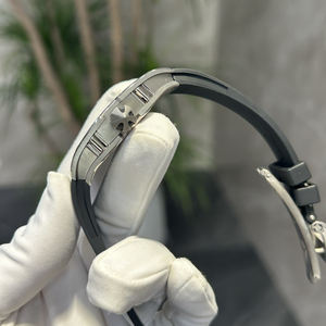 Montres pour hommes de luxe haut de gamme avec boîtiers métalliques, bracelets en caoutchouc, style design et design étanche, vente en gros d'usine - Product Image 3