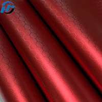 Autocollants de voiture personnalisables en PET PVC à changement de couleur, films de protection en fibre de carbone rouge nid d'abeille, film vinyle imperméable pour voitures