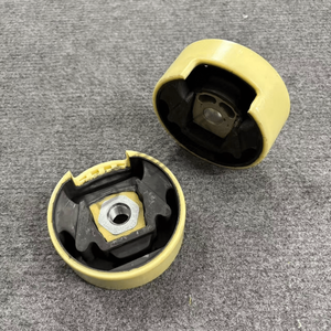 Motor Mounts uygun kaliteli 1k0199audi 1k0199868 1K0199867Q 1K0199868Q Audi Q3 8U VW Tiguan 5N Bush için - Product Image 3