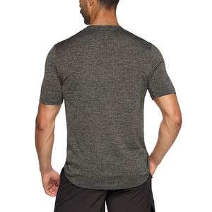 Camisetas Lisas de Poliéster y Nailon al por Mayor de Fábrica de Ropa Deportiva Original, Camisetas Personalizadas sin Costuras con Diseño de Impresión de Logotipo Propio - Product Image 3