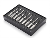 Boîte personnalisée pour mini-tournevis rigides avec estampage à chaud doré et vernis UV - Idéale pour la vente en gros d'outils de quincaillerie