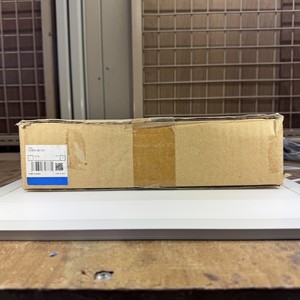 Poco stock disponible: Placa posterior de CPU de 10 ranuras CV500-BC101 para PLC de la serie CV500 - Product Image 3