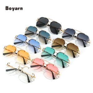 Personnalité de la mode en gros d'usine petites lunettes de soleil à monture carrée UV400 lunettes de soleil classiques rétro logo personnalisé - Product Image 3