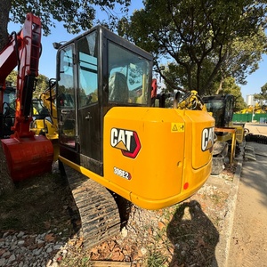 Mini-excavatrice Caterpillar 306E2 d'occasion de 6 tonnes, fournie par une usine japonaise d'origine, utilisée pour les opérations agricoles - Product Image 1