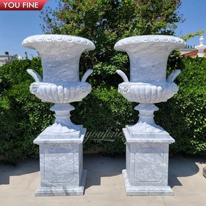 YOUFINE Paire de pots à fleurs en marbre <span class=keywords><strong>blanc</strong></span> sculptés à la main avec un relief floral, jardinière en pierre avec piédestal carré pour la décoration de la villa, du jardin ou de la porte - Product Image 4