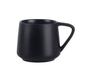 Tasse de couple mat noir et blanc tasse de lait de café de style européen gros ventre 400ML tasse lettrage créatif LOGO personnalisé