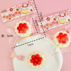 Jouet anti-stress en forme de gâteau de framboise, doux et mou, à récupération lente, très populaire, à presser et libérer, jouet à presser - Product Image 3