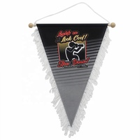 Personnalisation professionnelle publicité Promotion divers triangles d'événement à accrocher des drapeaux d'échange Satin drapeau suspendu personnalisé