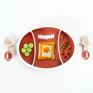 Assiette à dîner en silicone personnalisable pour enfants, ensemble de vaisselle avec ventouse, résistante aux hautes températures, assiette pour bébé - Product Image 1