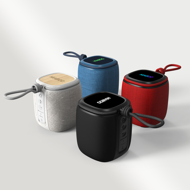 OEM High Quality 5W Wireless Speaker for Outdoors,Hiking,Travel TWS/Selfie Function Portable Hands-free Call Speaker with Strap