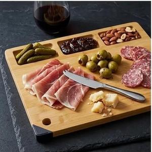 <span class=keywords><strong>Planche</strong></span> <span class=keywords><strong>à</strong></span> <span class=keywords><strong>découper</strong></span> <span class=keywords><strong>professionnelle</strong></span> 2-en-1 robuste en bambou avec aiguiseur de couteaux intégré pour la préparation de la viande et des légumes - Product Image 2