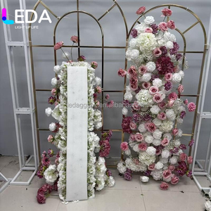 Fleurs artificielles personnalisées LEDA rose vif et blanches, roses artificielles pour la décoration de cérémonie de demande en mariage - Product Image 6