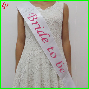 Ensemble de jarretelles et écharpe de mariée avec broche, accessoires de fête de mariage LPP4098 - Product Image 4
