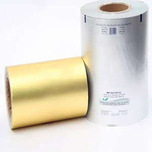 Papier kraft avec feuille d'aluminium (doré/argenté 6/7 microns) pour l'emballage alimentaire, largeur de rouleau 8cm-900mm - Product Image 1