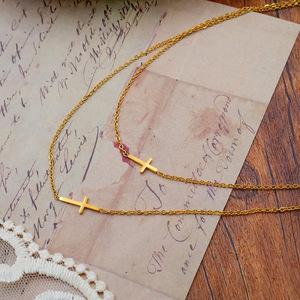 Bijoux en gros 3 grosses étoiles de lune <span class=keywords><strong>double</strong></span> couche en or 18 carats chaîne coeur zircon perle croix <span class=keywords><strong>collier</strong></span> <span class=keywords><strong>multicouche</strong></span> en acier inoxydable - Product Image 4