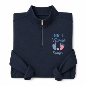 Cadeau pour infirmière pédiatrique, infirmière de soins intensifs néonataux ou pédiatriques, pieds de bébé et stéthoscope rose bleu - Product Image 2