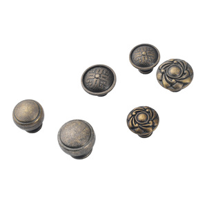 Pomo de cajón de bronce antiguo estilo europeo, tirador redondo de aleación de zinc para gabinete, tirador de mueble <span class=keywords><strong>vintage</strong></span> envejecido de un solo orificio - Product Image 5