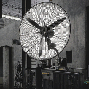 Ventilateur industriel mural haute puissance 160W en métal, forte vitesse d'air frais 1430 tr/min, commande mécanique, usage commercial, haute performance - Product Image 4
