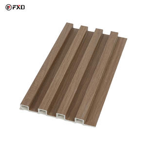 ألواح جدارية داخلية مضلعة من البي في سي بنمط الرخام الأبيض والخشب، ألواح جدارية ثلاثية الأبعاد من الخشب البلاستيكي المركب، كسوة جدارية من مصنعي فوشان - Product Image 6