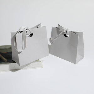 Custom Logo Paper <b>Gift</b> Bag with Ribbon <b>Bow</b> for Jewelry Packaging - Product Image 3