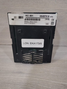 Contrôleur de programmation Plc EKC 301 - 084B7518 LON EKA1735 - Product Image 1