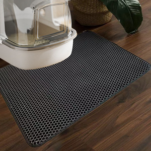 Large, double-layered, washable cat litter mat, anti-traffic, splash-proof, washable, durable, and <b>scratch</b>-resistant. - Product Image 3