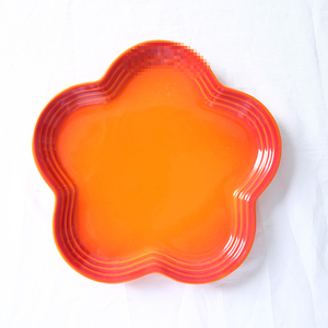Piring Makan Bentuk Bunga Multi-warna Porselen Berkualitas Tinggi Piring Camilan Keramik - Product Image 2
