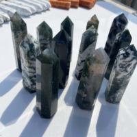 Vente en gros de pierres de cristal d'agate mousse polies de style bohème en forme de tour pour une décoration intérieure unique et des cadeaux de fêtes