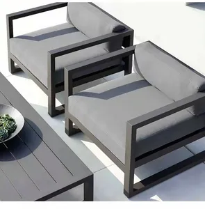 壮大なソファホット販売屋外ガーデン家具セットパティオガーデン防水炭素鋼ソファセット