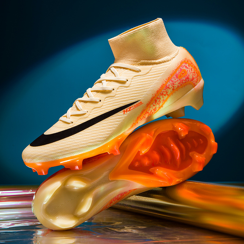 2470-2 unghie lunghe arancioni