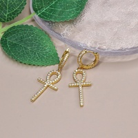 Boucles d'oreilles en or jaune 14K avec croix, créoles élégantes en moissanite couleur D VVS1