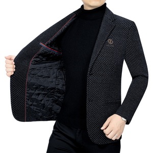 Vente en gros de <span class=keywords><strong>blazer</strong></span> à boutonnage simple coupe ajustée classique pour hommes <span class=keywords><strong>veste</strong></span> de costumes d'affaires de printemps décontractée - Product Image 3