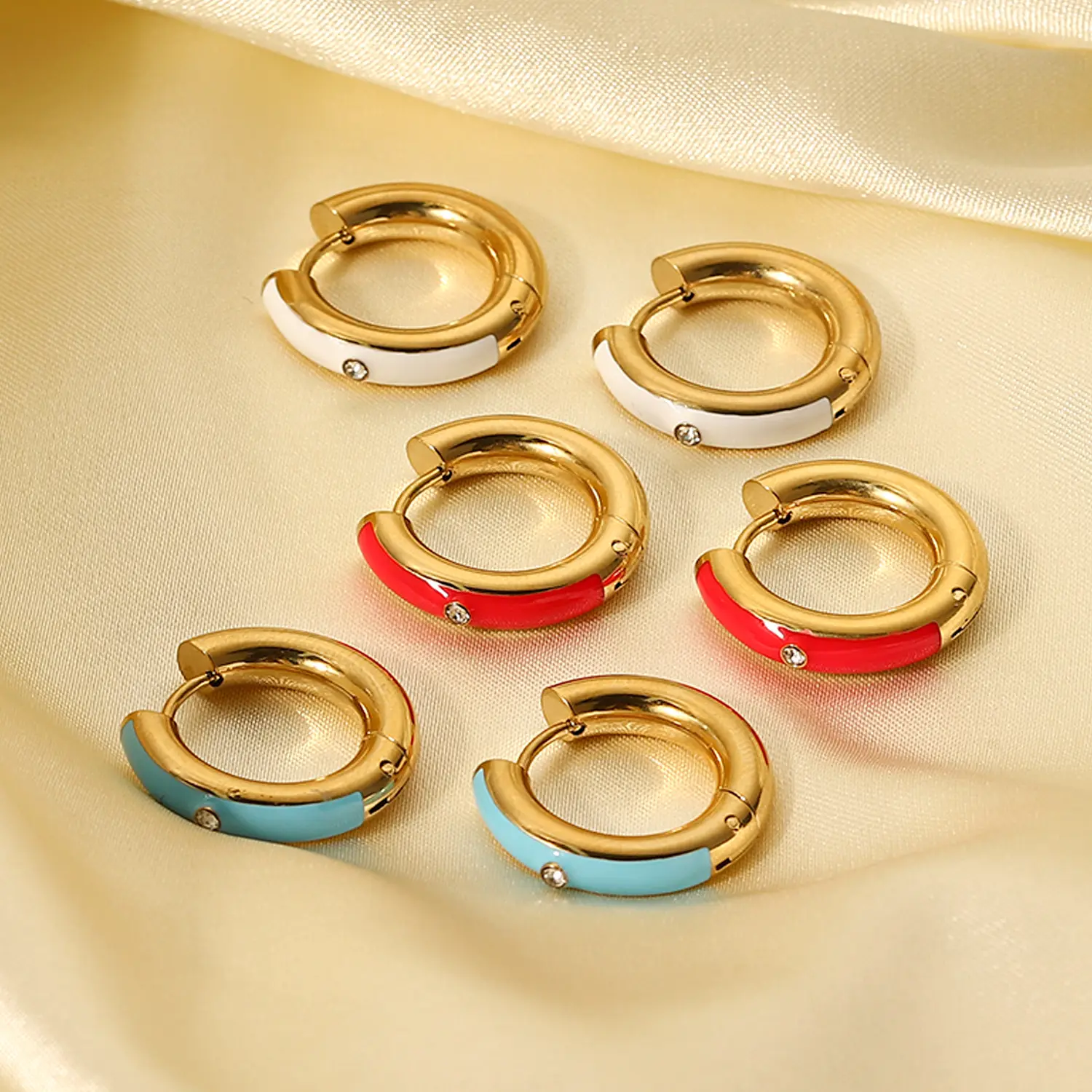 Perhiasan Desain Tren Perancis Anting Mode Berlapis Emas Wanita Anting-Anting Lingkaran Epoksi Batu Zirkon Emas