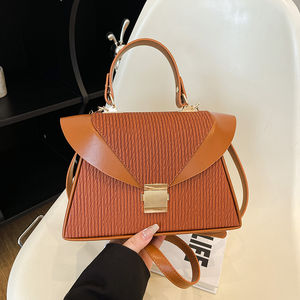 Bolso de Mano de PU para Mujer, a la Moda. Hecho de material PU. El forro está hecho de poliéster.215 - Product Image 6