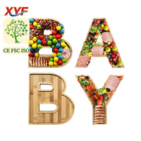 Plateau en bois personnalisé en forme d'alphabet, couleur unie, écologique, pour la décoration de mariages, de fêtes et d'événements
