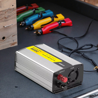 Onduleur à onde sinusoïdale pure 300W 12V DC à 110V/220V AC Onduleur et convertisseur