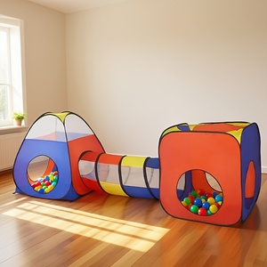 Set di Tende per Bambini Extra Large in Tre Pezzi Colorato, Castello per Giochi di Ruolo, Casetta Portatile per Uso Interno ed Esterno - Product Image 2