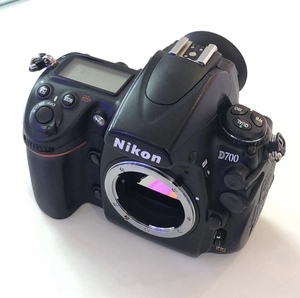 กล้อง DSLR มือสอง <span class=keywords><strong>D700</strong></span> ฟูลเฟรม เซ็นเซอร์ CMOS 12.1MP หน้าจอ >3 นิ้ว บันทึกวิดีโอได้ แบตเตอรี่ลิเธียม - รุ่นพิเศษ - Product Image 1