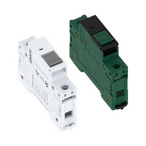 Portafusibles de Plástico para Energía Solar de Bajo Voltaje de 1000V, Extraíble, YTPV-32S, con Capacidad de Ruptura de 25kA, Montaje en Riel DIN - Product Image 4