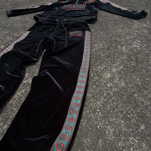 Custom Personal Labels Embroidery Design Tracksuits for <b>Men</b> High Quality Zip up <b>Velvet</b> <b>Jackets</b> and Jogging Velour Tracksuit Set - Product Image 6